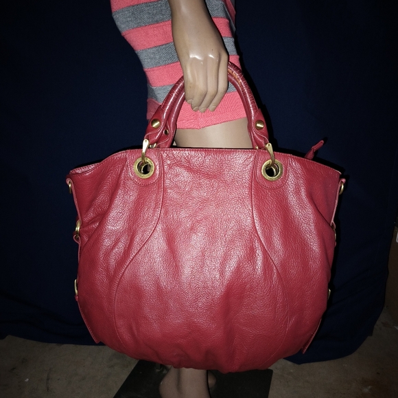 Fenn Wright Manson Red Pebbled Leather Bag. - Picture 6 of 16